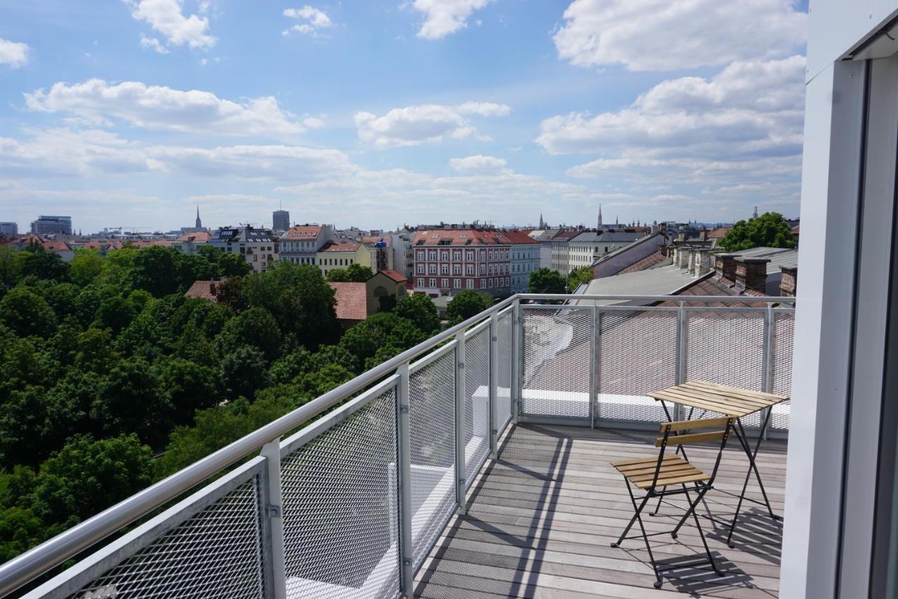 Augartenblick Penthauscombo 15/16 - Blick Zum Riesenrad Apartment Виена Екстериор снимка