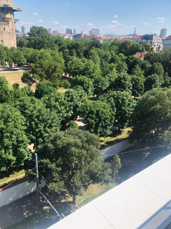 Augartenblick Penthauscombo 15/16 - Blick Zum Riesenrad Apartment Виена Екстериор снимка