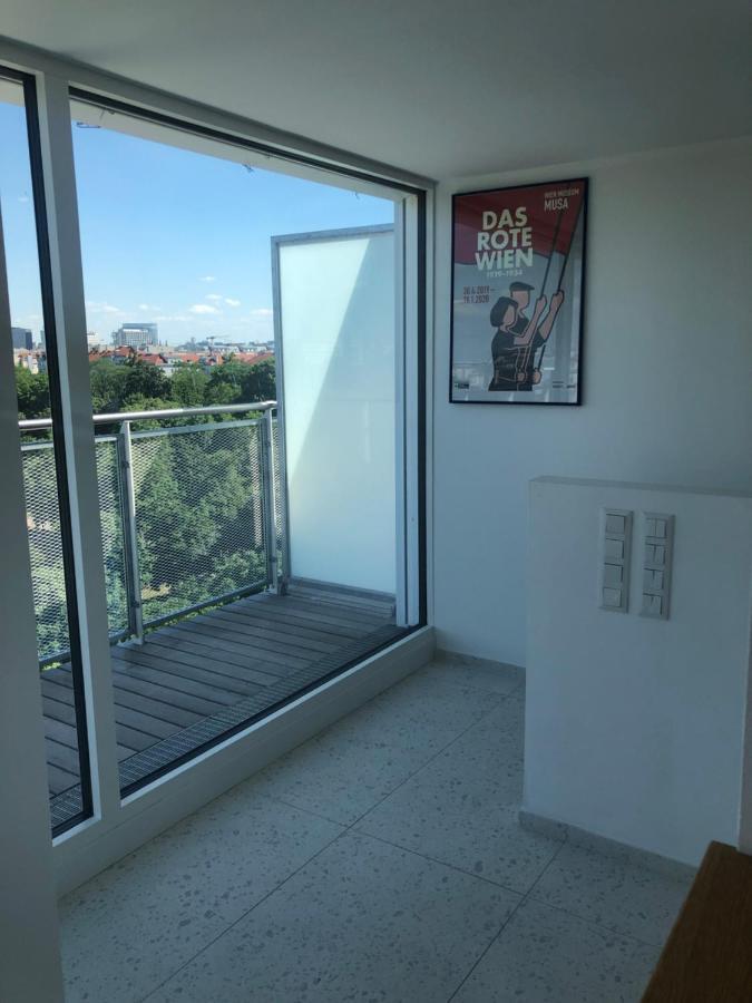Augartenblick Penthauscombo 15/16 - Blick Zum Riesenrad Apartment Виена Екстериор снимка