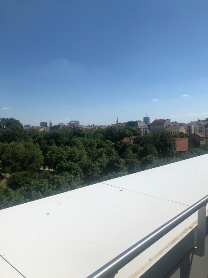 Augartenblick Penthauscombo 15/16 - Blick Zum Riesenrad Apartment Виена Екстериор снимка